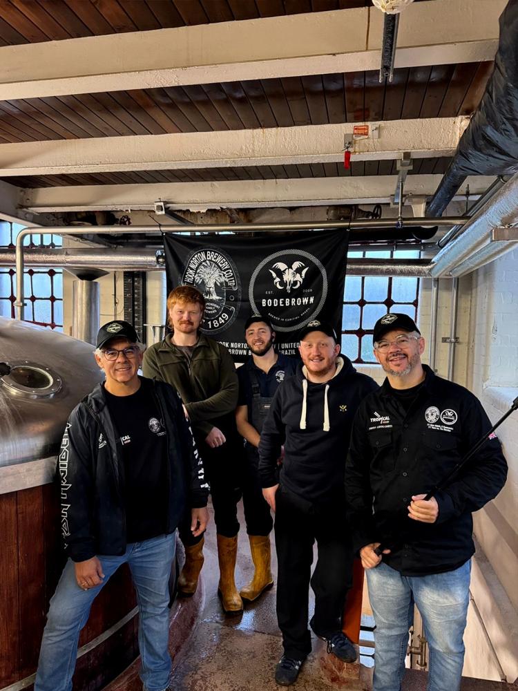 Equipe Bodebrown e Hook Norton na Inglaterra